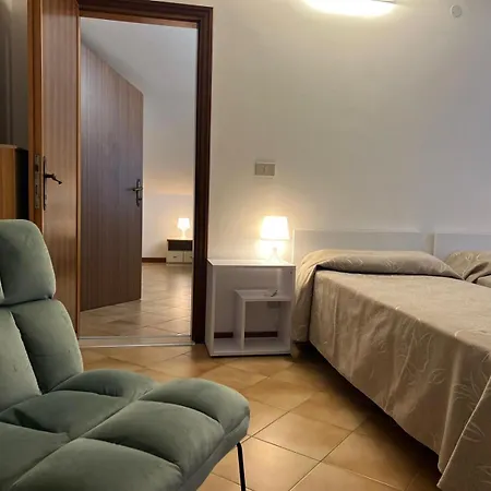 Mansarda 7 Trilocale, Bafile241 - 2' Piano No Ascensore - Adria - Family *