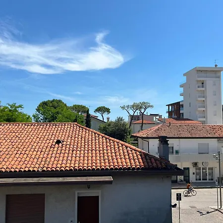 Mansarda 7 Trilocale, Bafile241 - 2' Piano No Ascensore - Adria - Family Apartment Lido di Jesolo